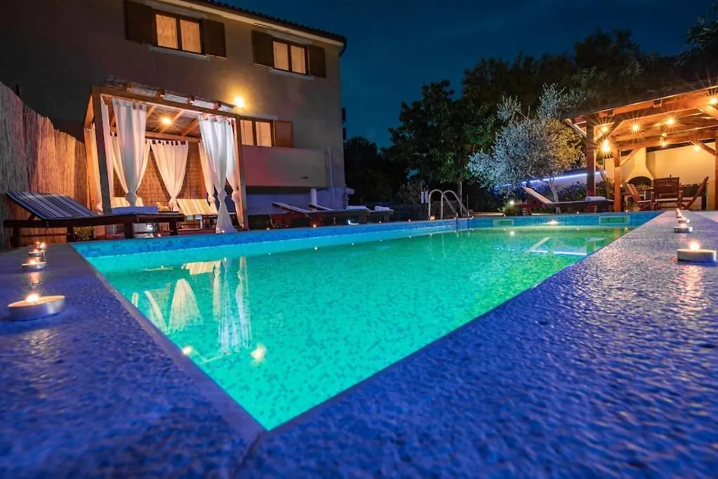 Villa L L Sikici By Istrialux Croatia